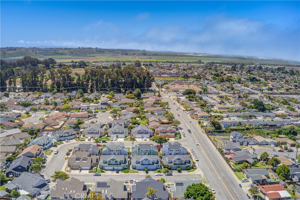 1155 Pacific Pointe Way