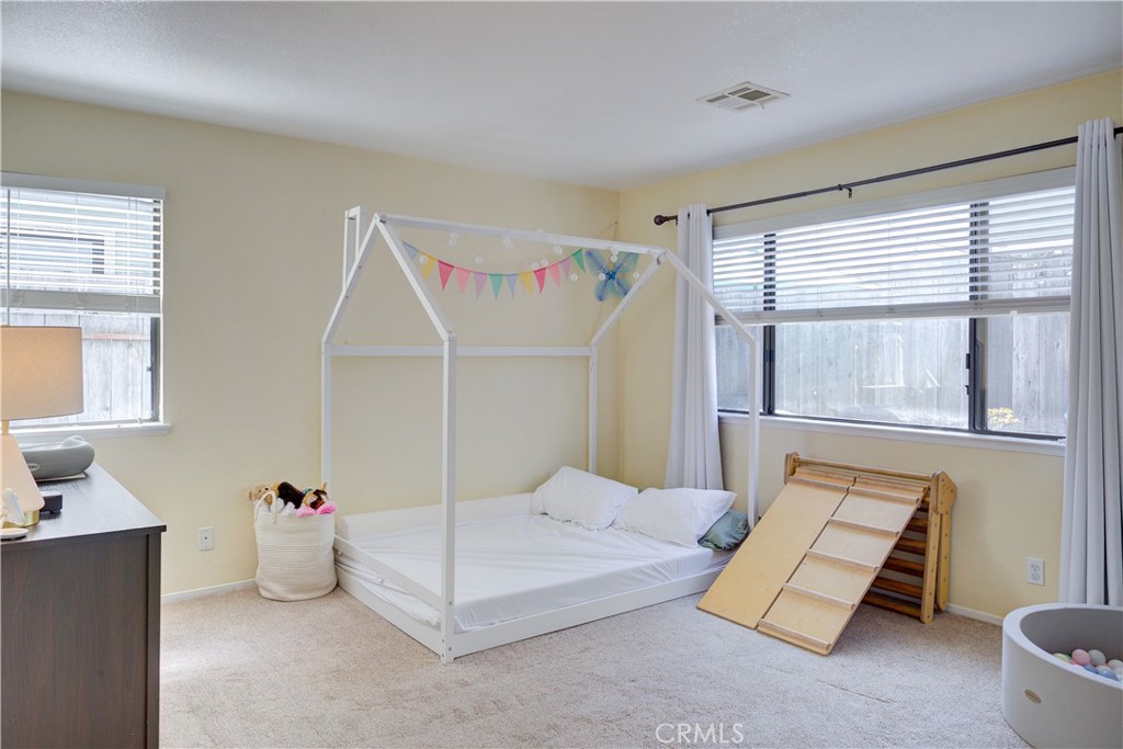 1155 Pacific Pointe Way