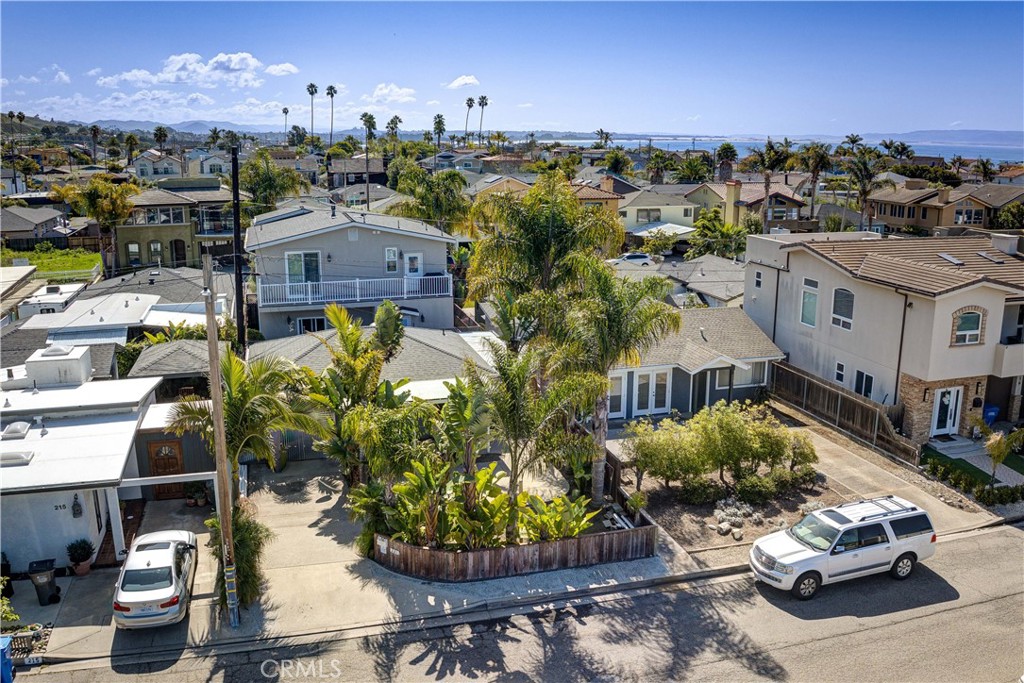 221 Esparto Avenue