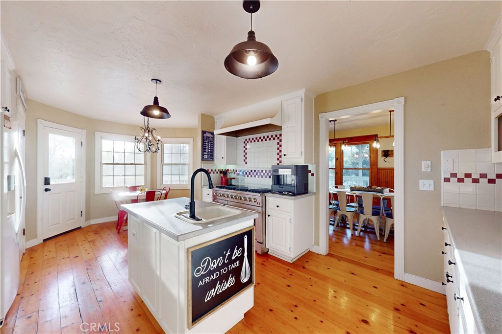 1473 Willow Road