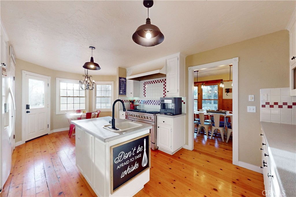 1473 Willow Road