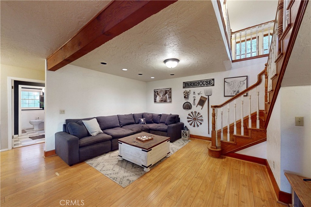 1473 Willow Road
