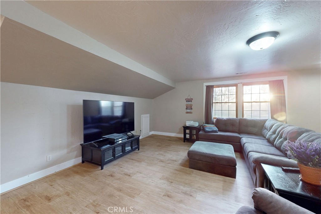 1473 Willow Road