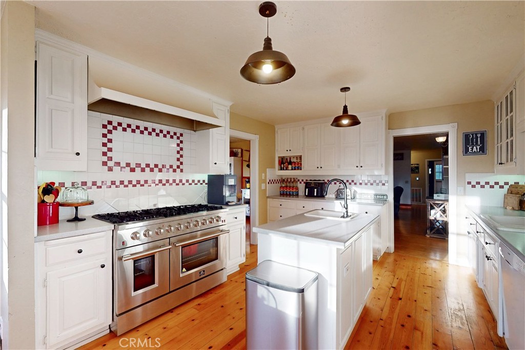 1473 Willow Road