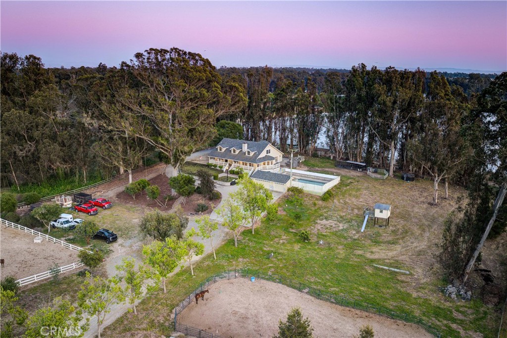 1473 Willow Road