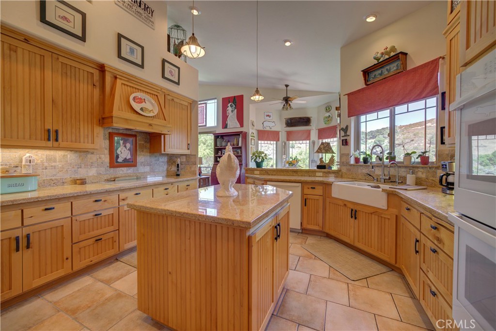 670 Highland Hills Road