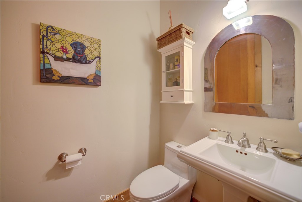 670 Highland Hills Road