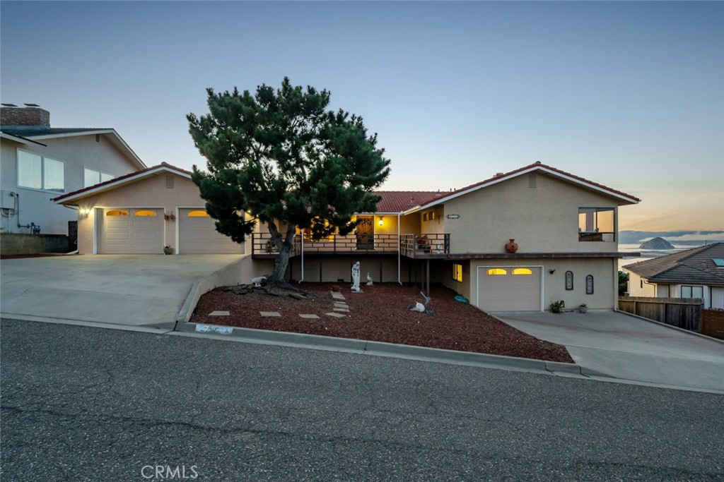 2731 Houston Drive