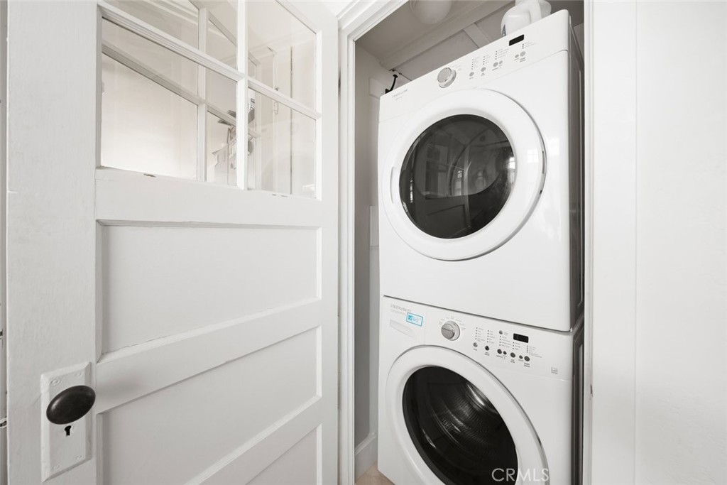 595 Driftwood Street