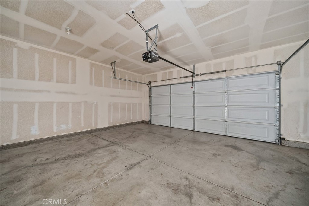 1732 Singletree Court