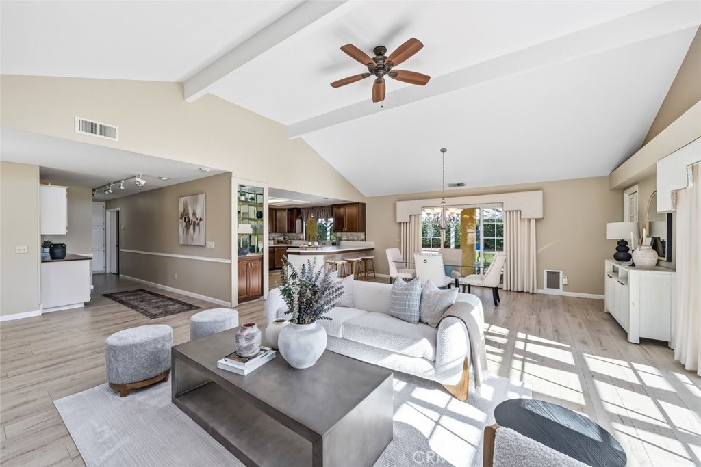 340 N Las Flores Drive