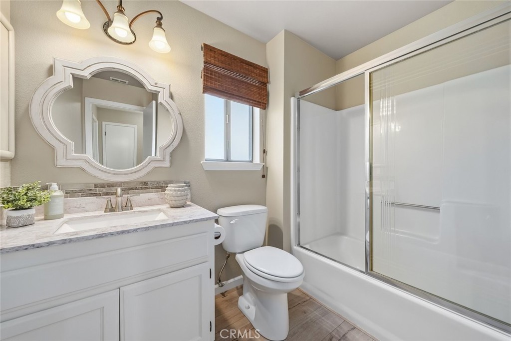 340 N Las Flores Drive