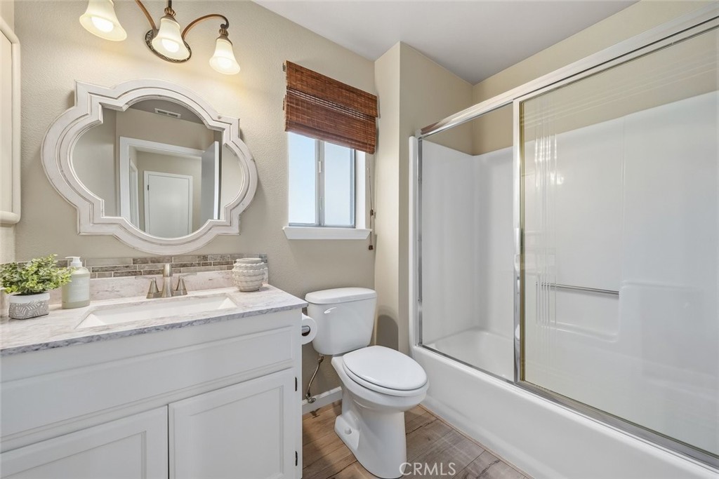 340 N Las Flores Drive