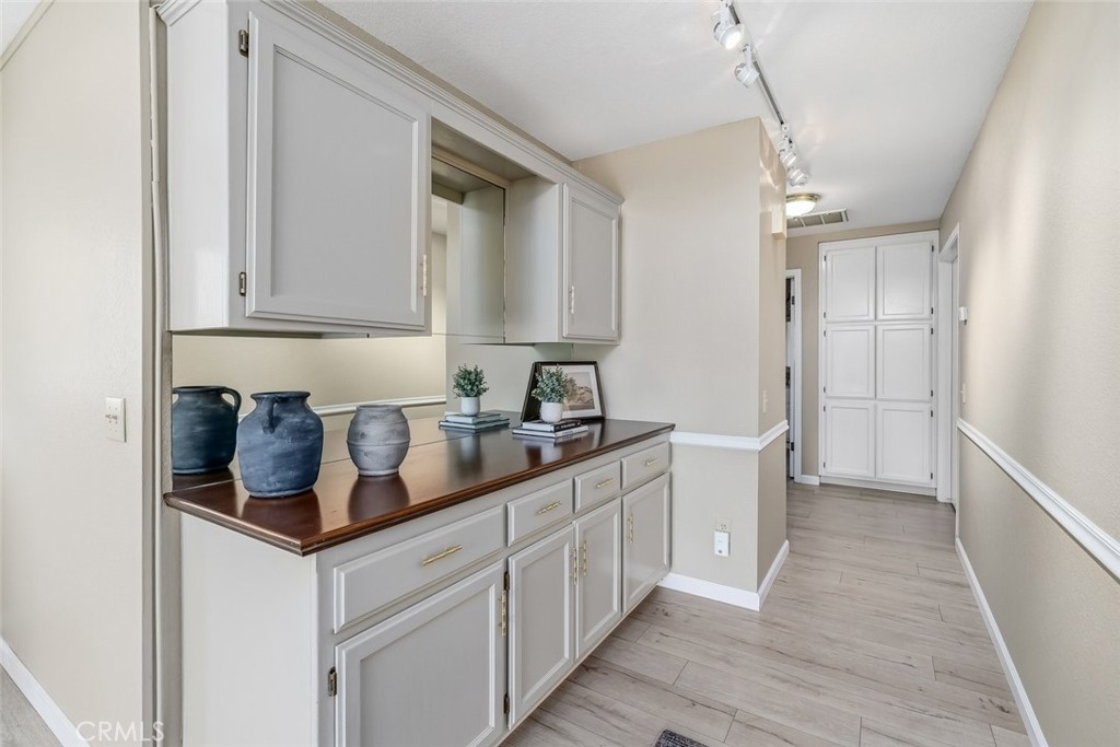 340 N Las Flores Drive