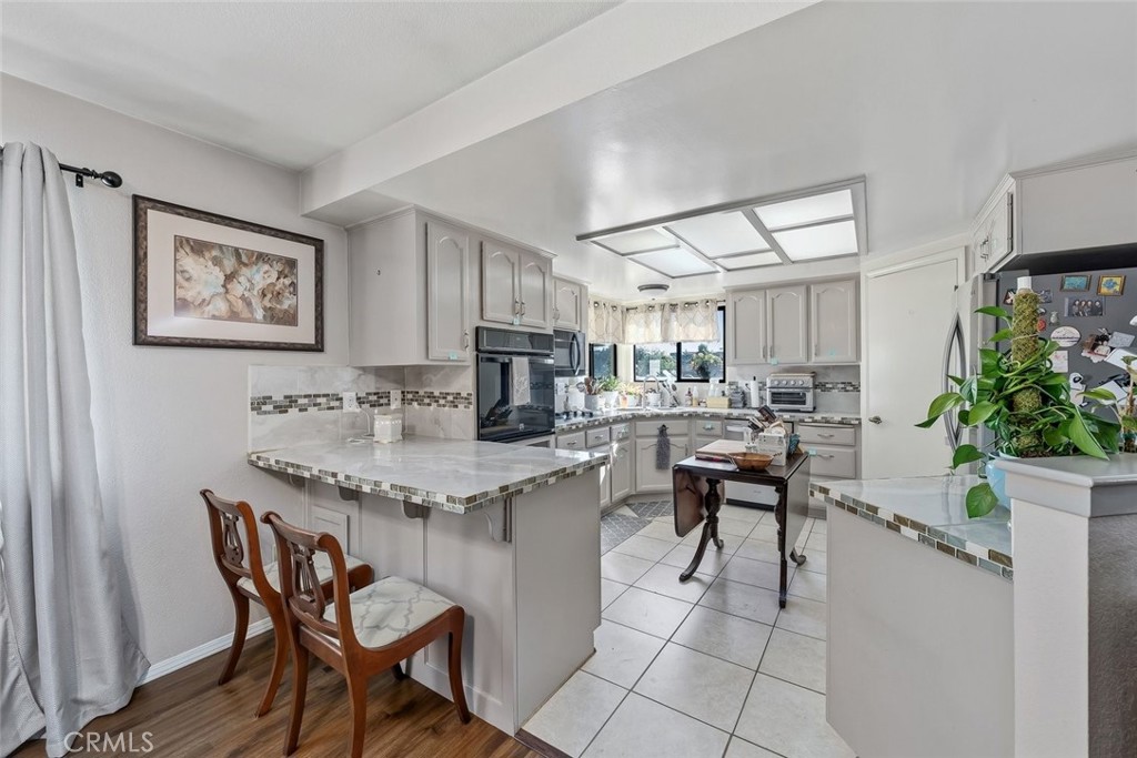 340 N Las Flores Drive