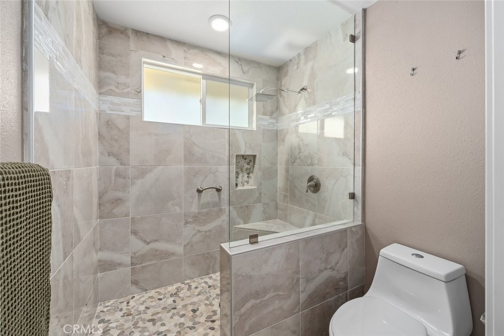 340 N Las Flores Drive