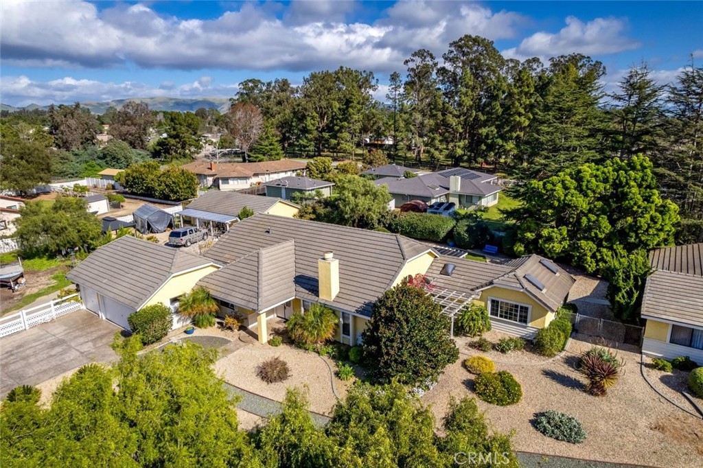 340 N Las Flores Drive