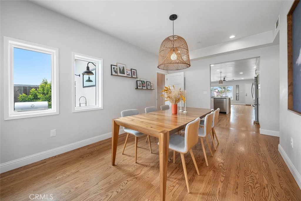 242 N 6th Street