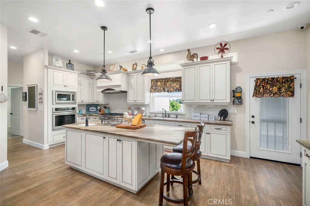 1696 Los Osos Valley Road