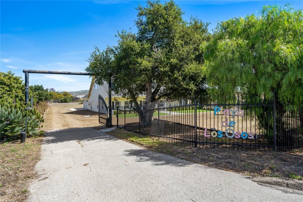 1696 Los Osos Valley Road