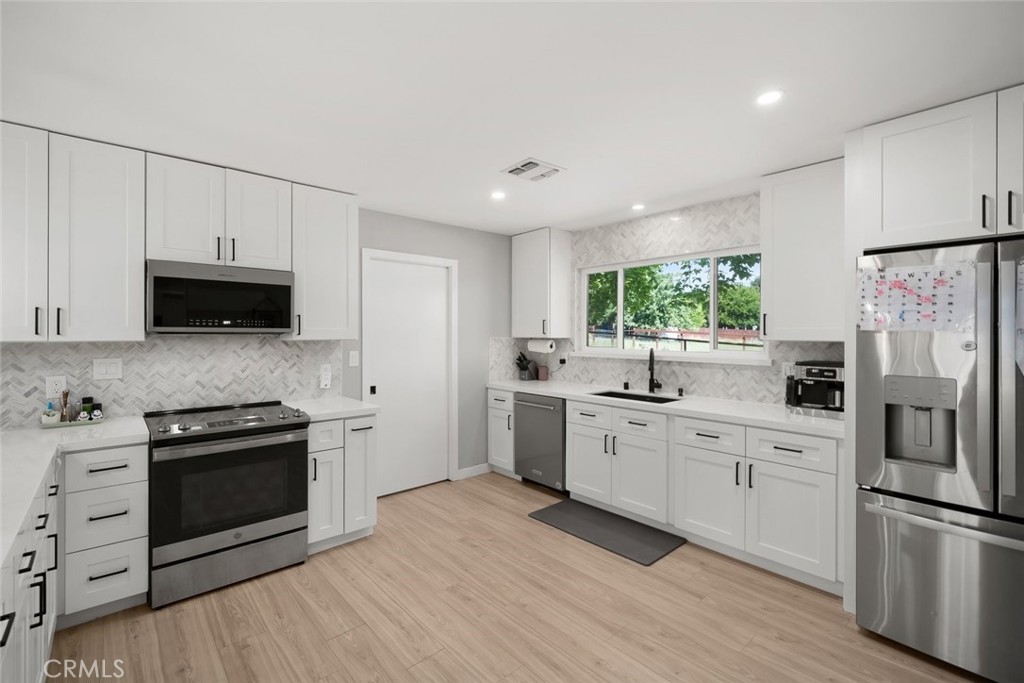 6115 Portola Road