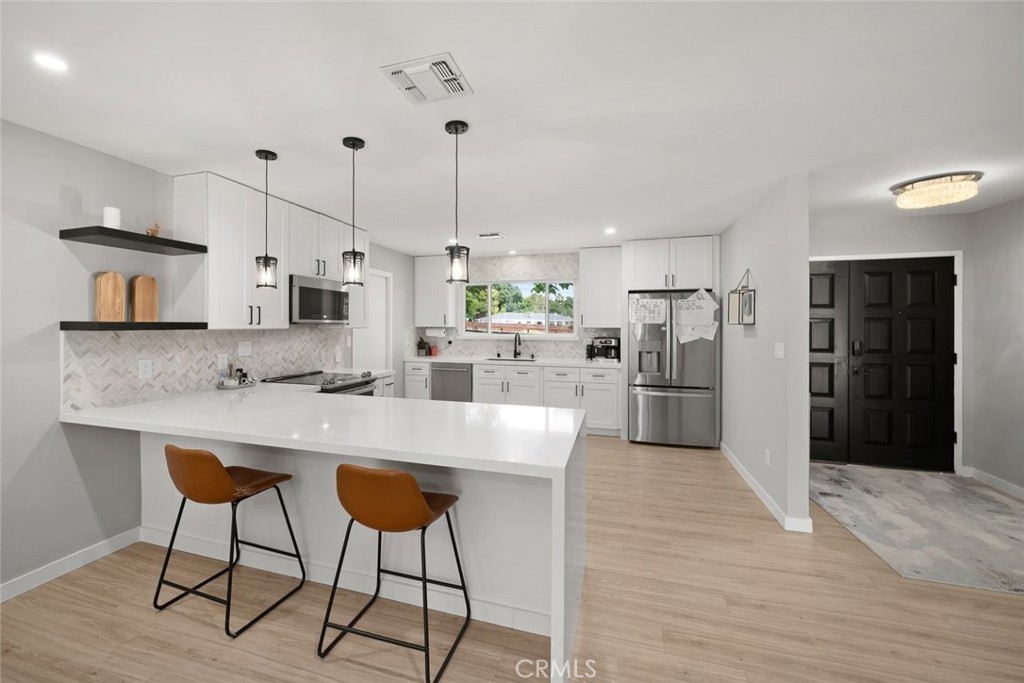 6115 Portola Road