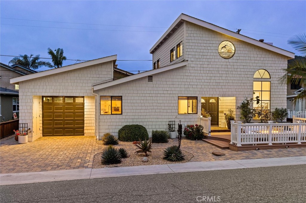 250 Castaic Avenue
