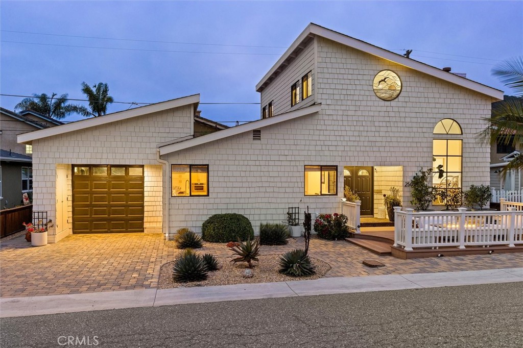 250 Castaic Avenue