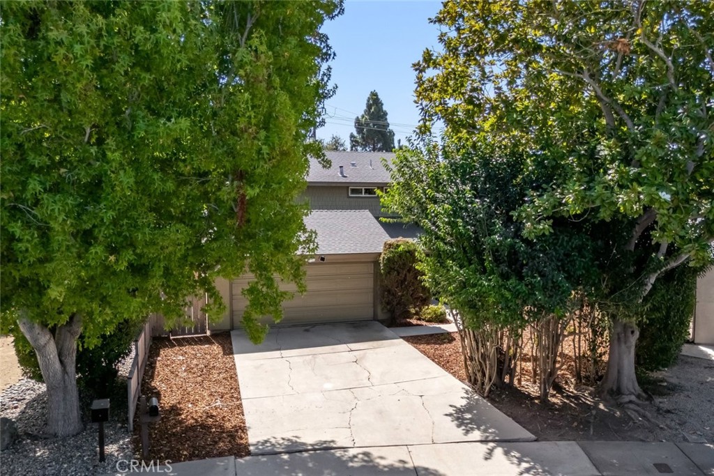 79 Chuparrosa Drive