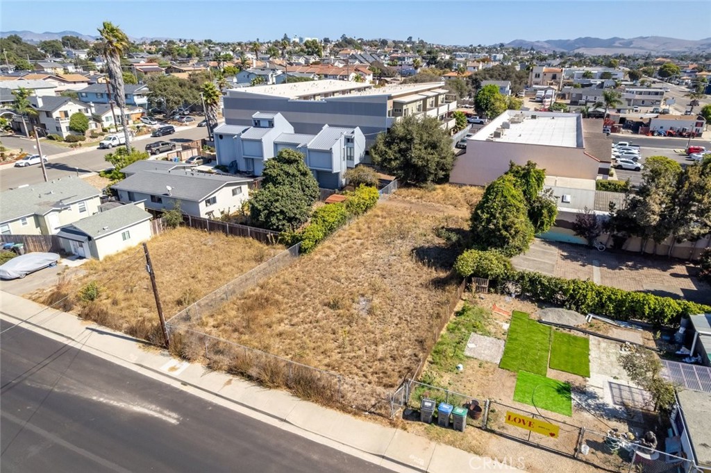 152 N 11th Grover Beach Ca Us 93433 Pi26223953