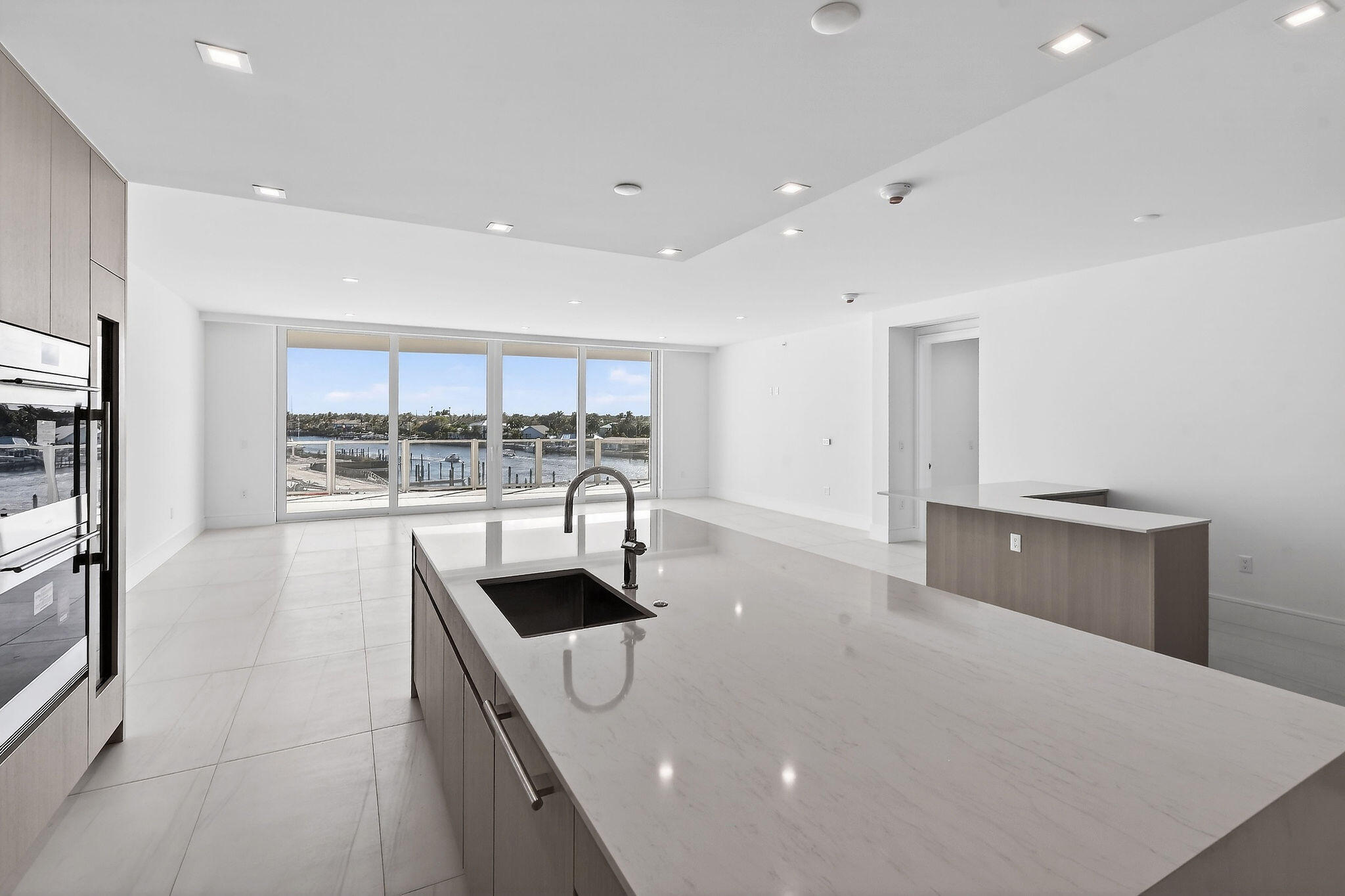 2200 Pga Boulevard 515