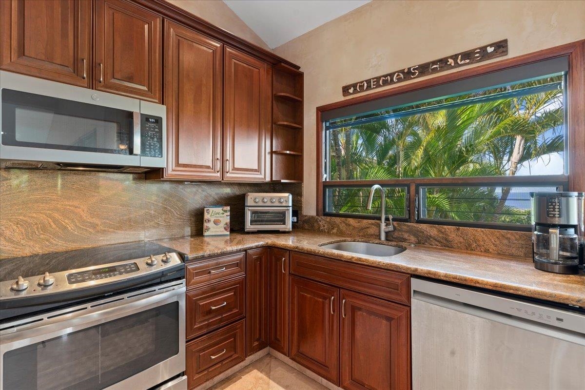 10 WAILEA EKOLU Pl Unit: 1006