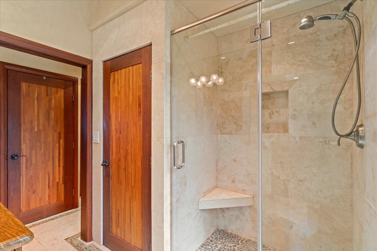10 WAILEA EKOLU Pl Unit: 1006