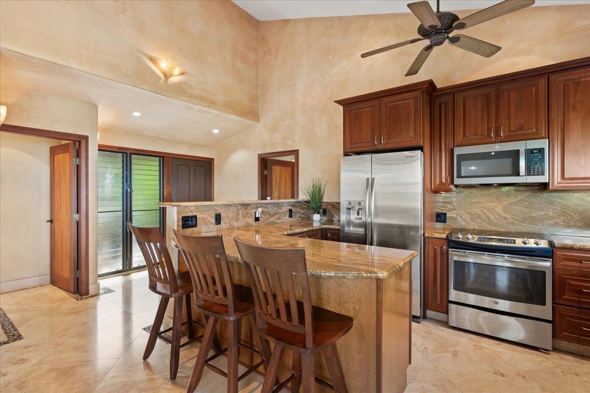 10 WAILEA EKOLU Pl Unit: 1006