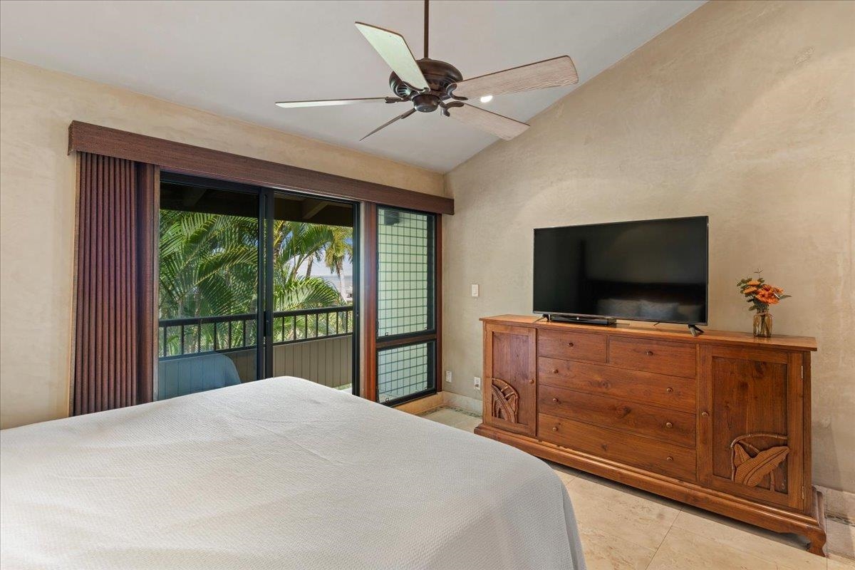 10 WAILEA EKOLU Pl Unit: 1006