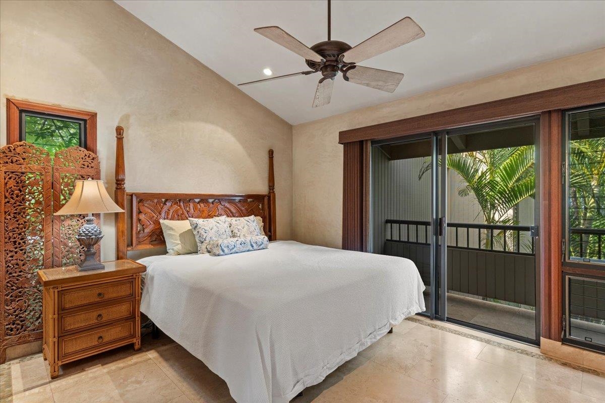 10 WAILEA EKOLU Pl Unit: 1006
