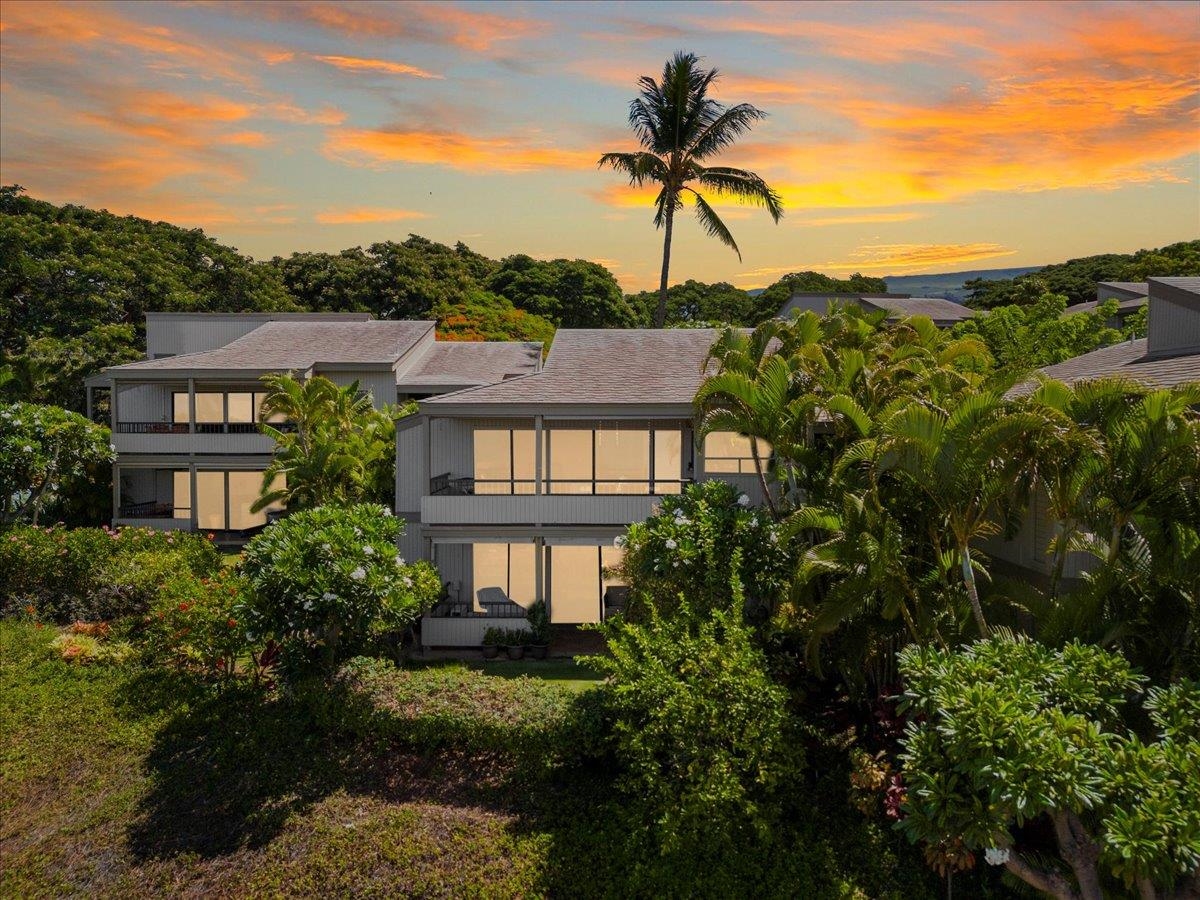 10 WAILEA EKOLU Pl Unit: 1006