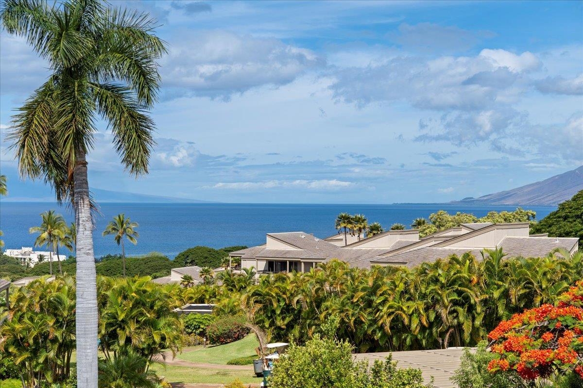 10 WAILEA EKOLU Pl Unit: 1006