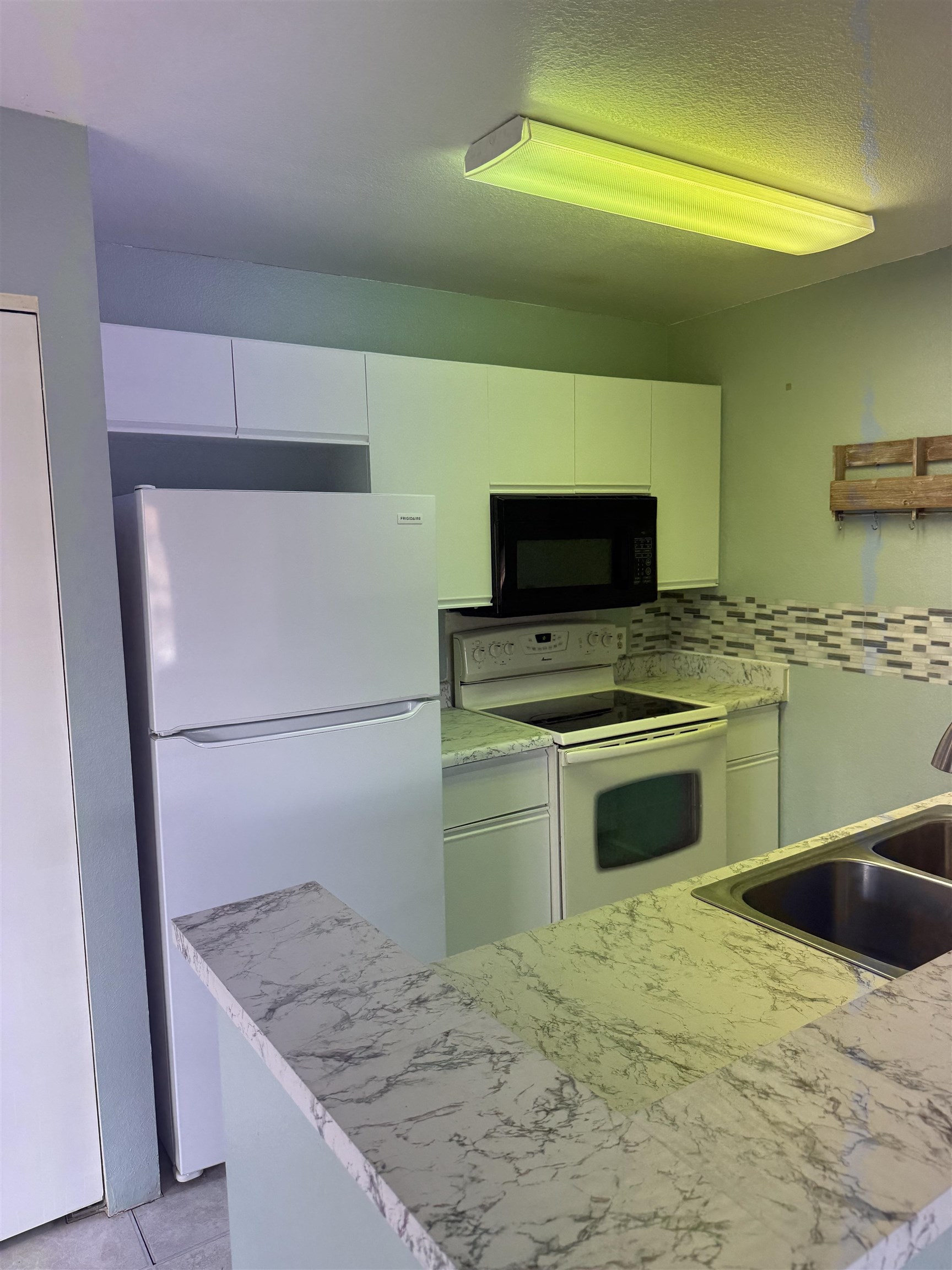 140 UWAPO Rd Unit: 50-203