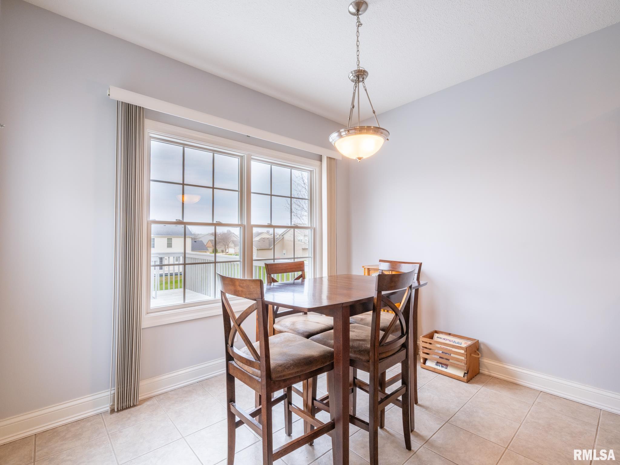 11518 N BROOKLYN Place