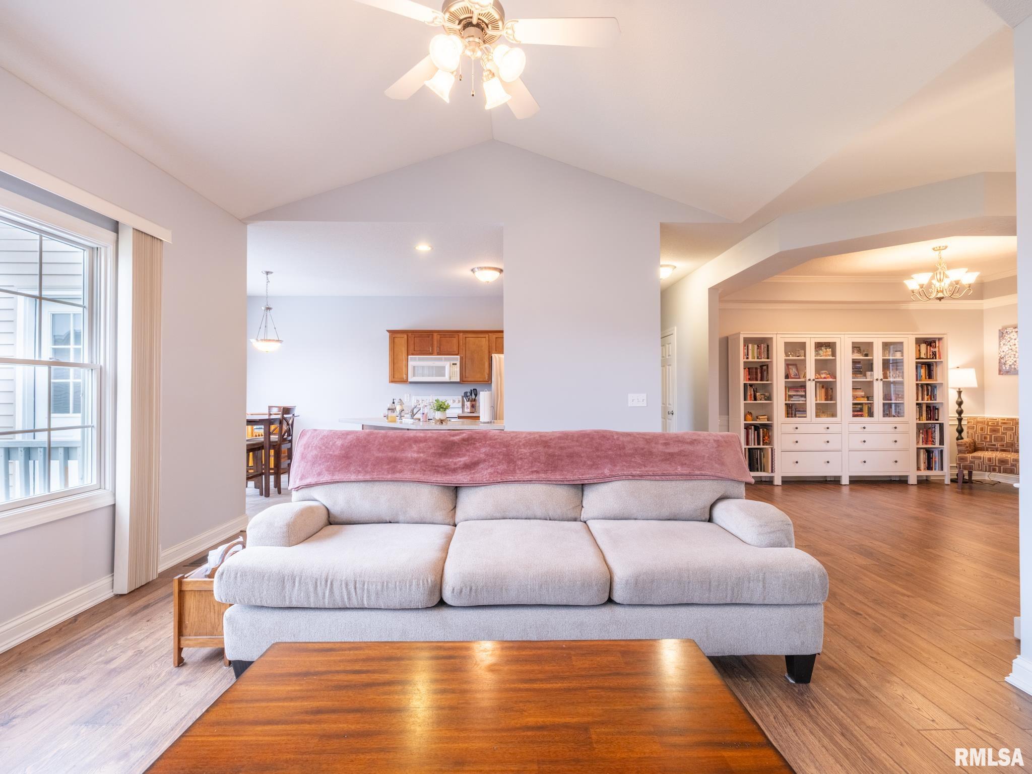 11518 N BROOKLYN Place