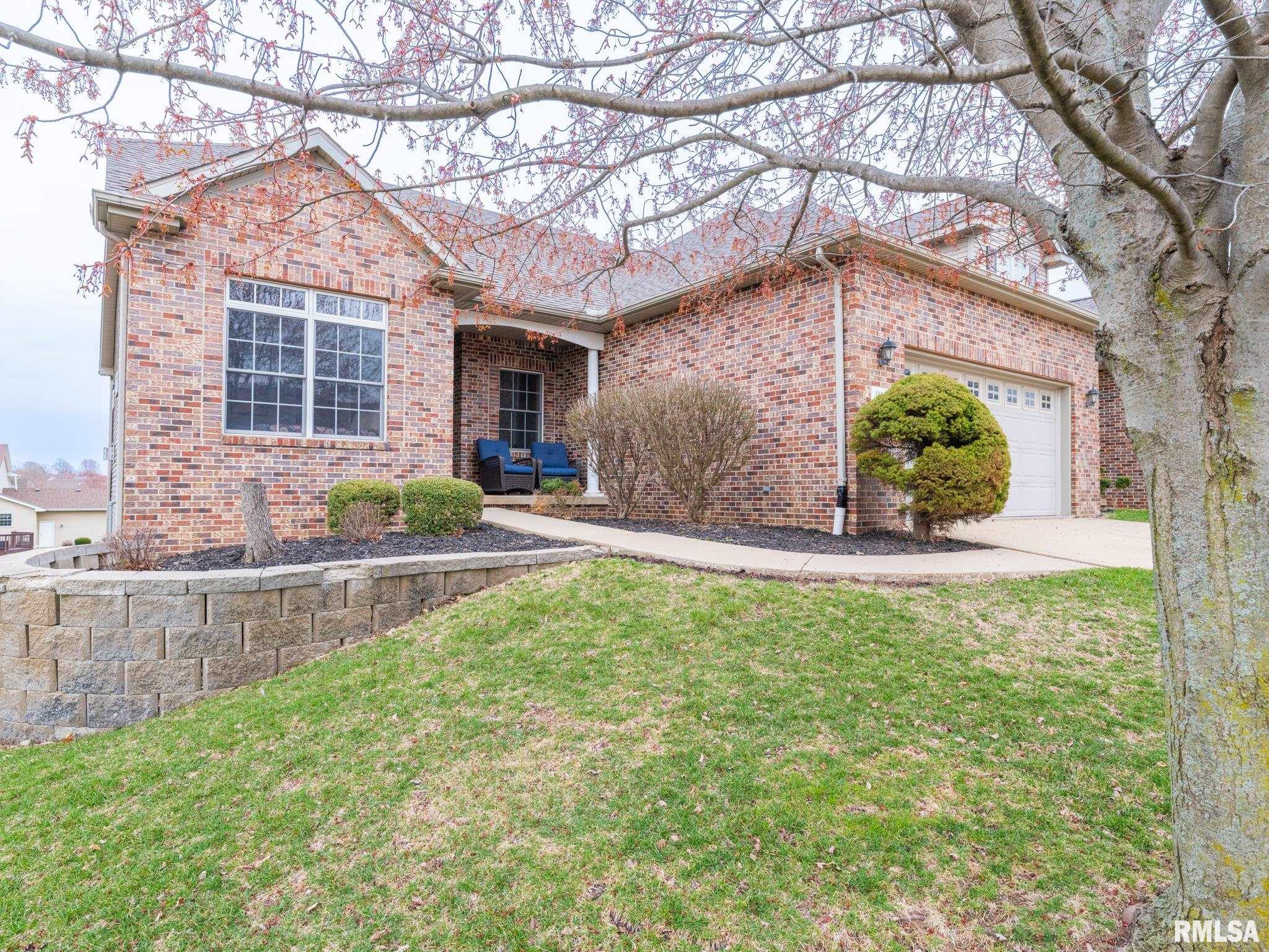 11518 N BROOKLYN Place