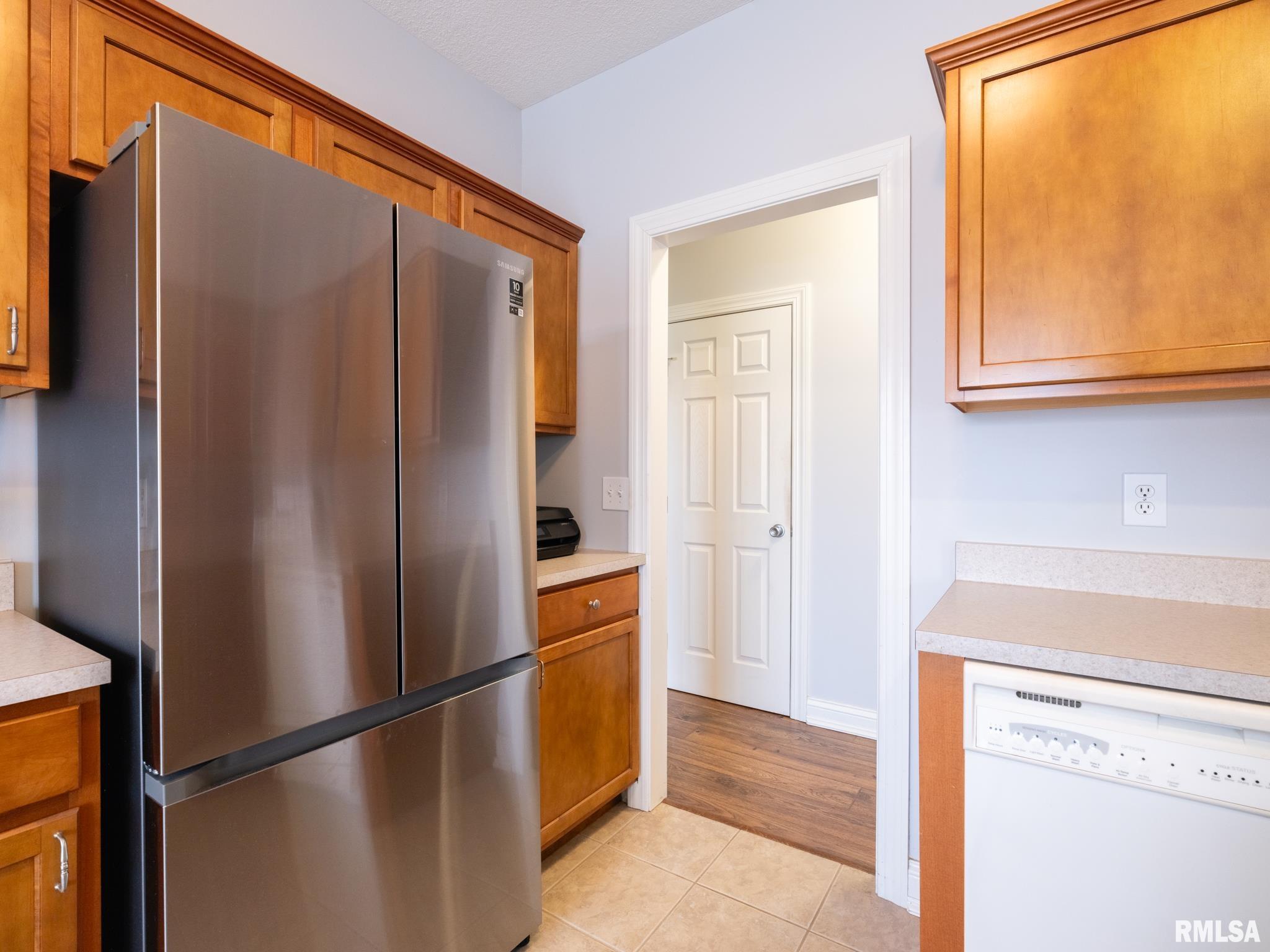 11518 N BROOKLYN Place