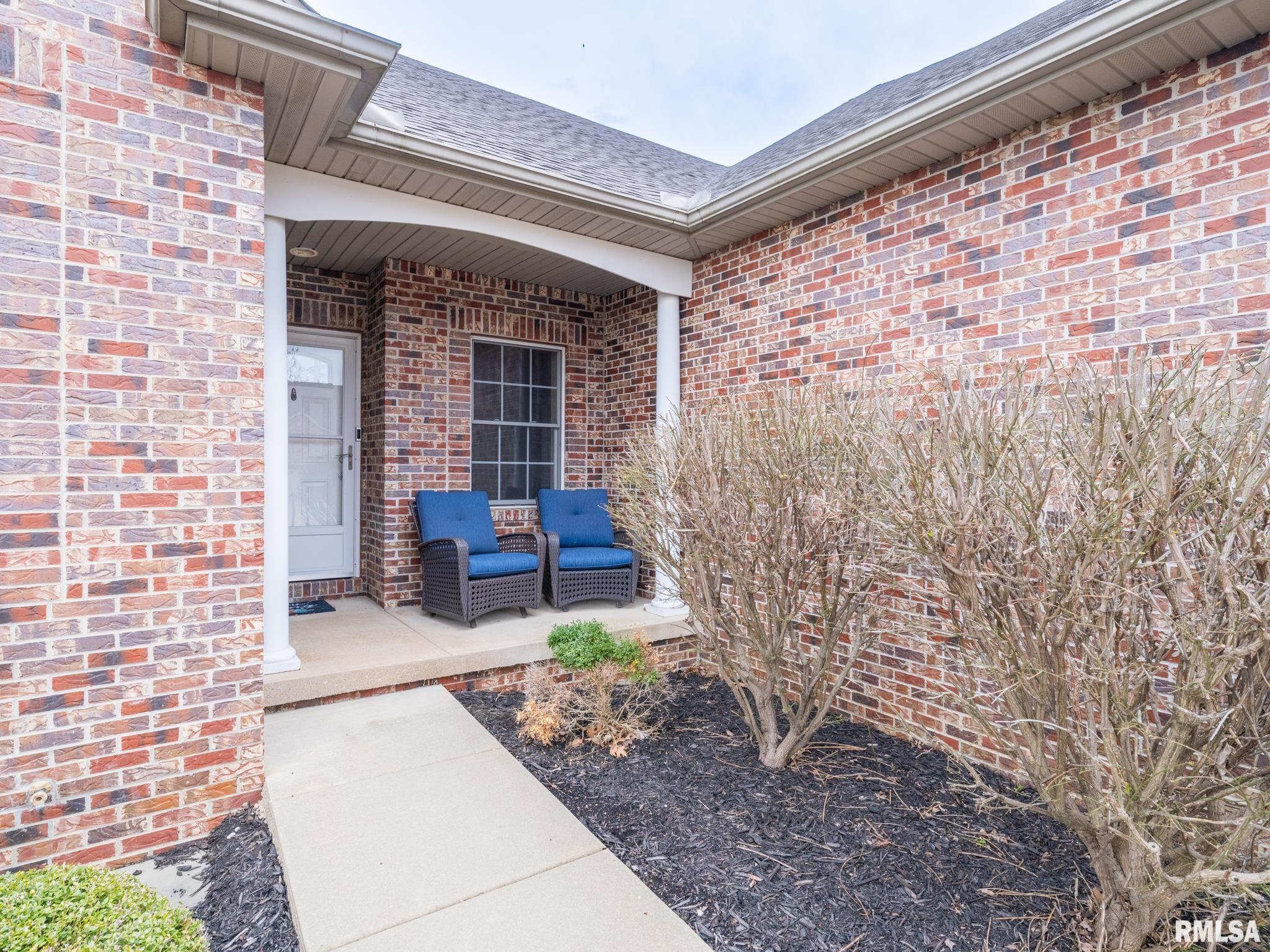 11518 N BROOKLYN Place