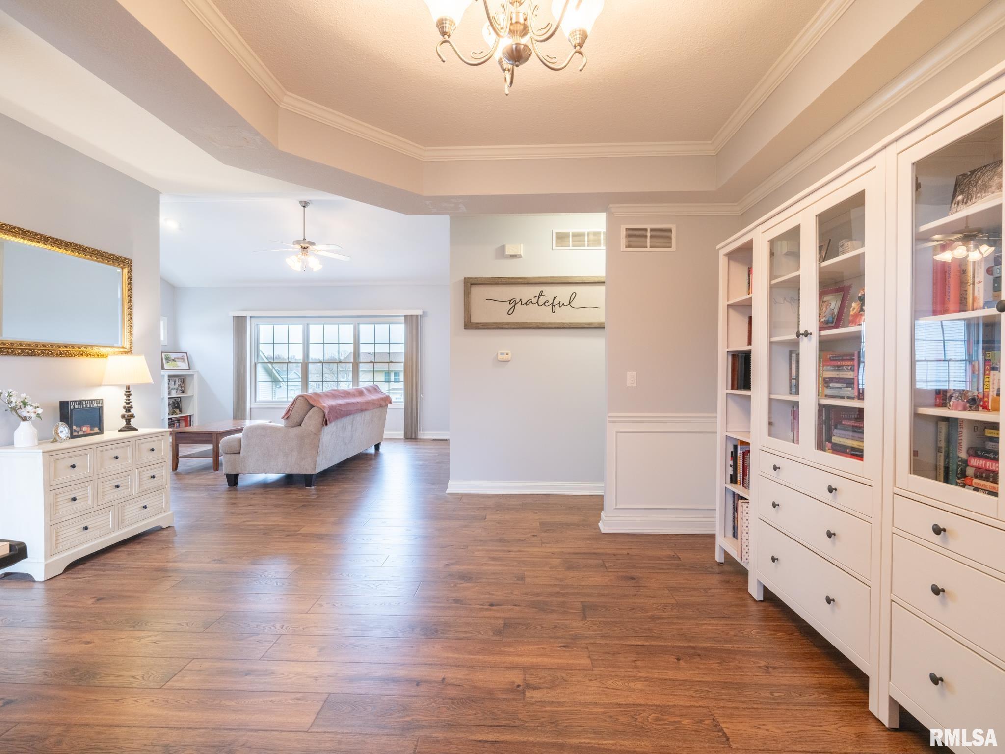 11518 N BROOKLYN Place