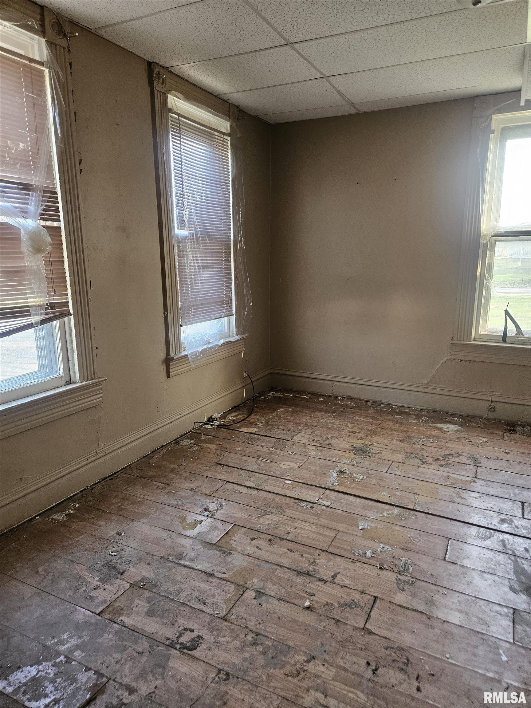 123 S SARATOGA Street