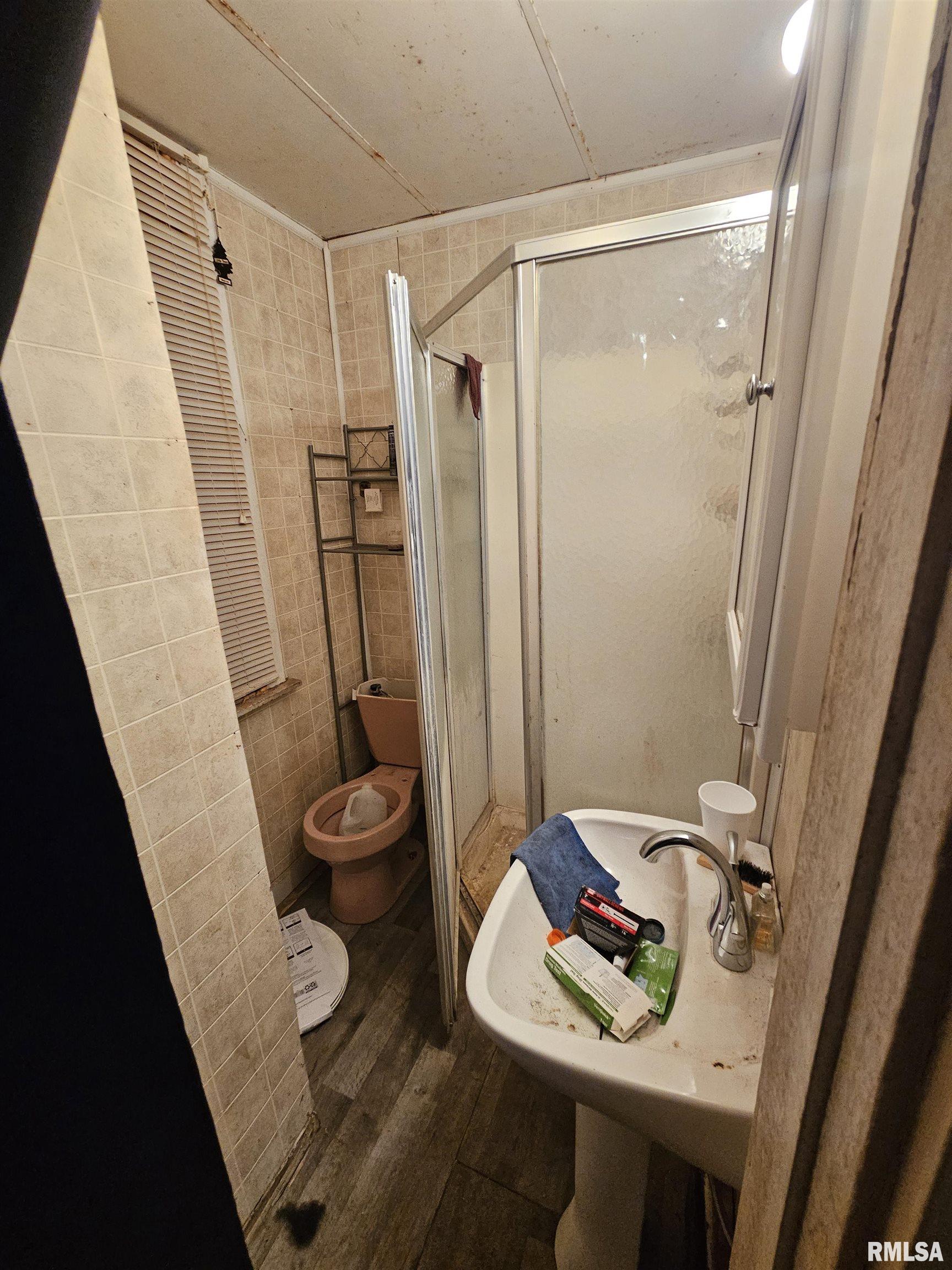 123 S SARATOGA Street