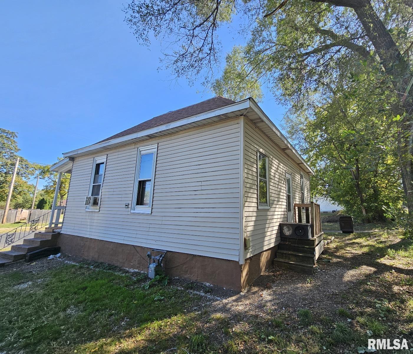 123 S SARATOGA Street