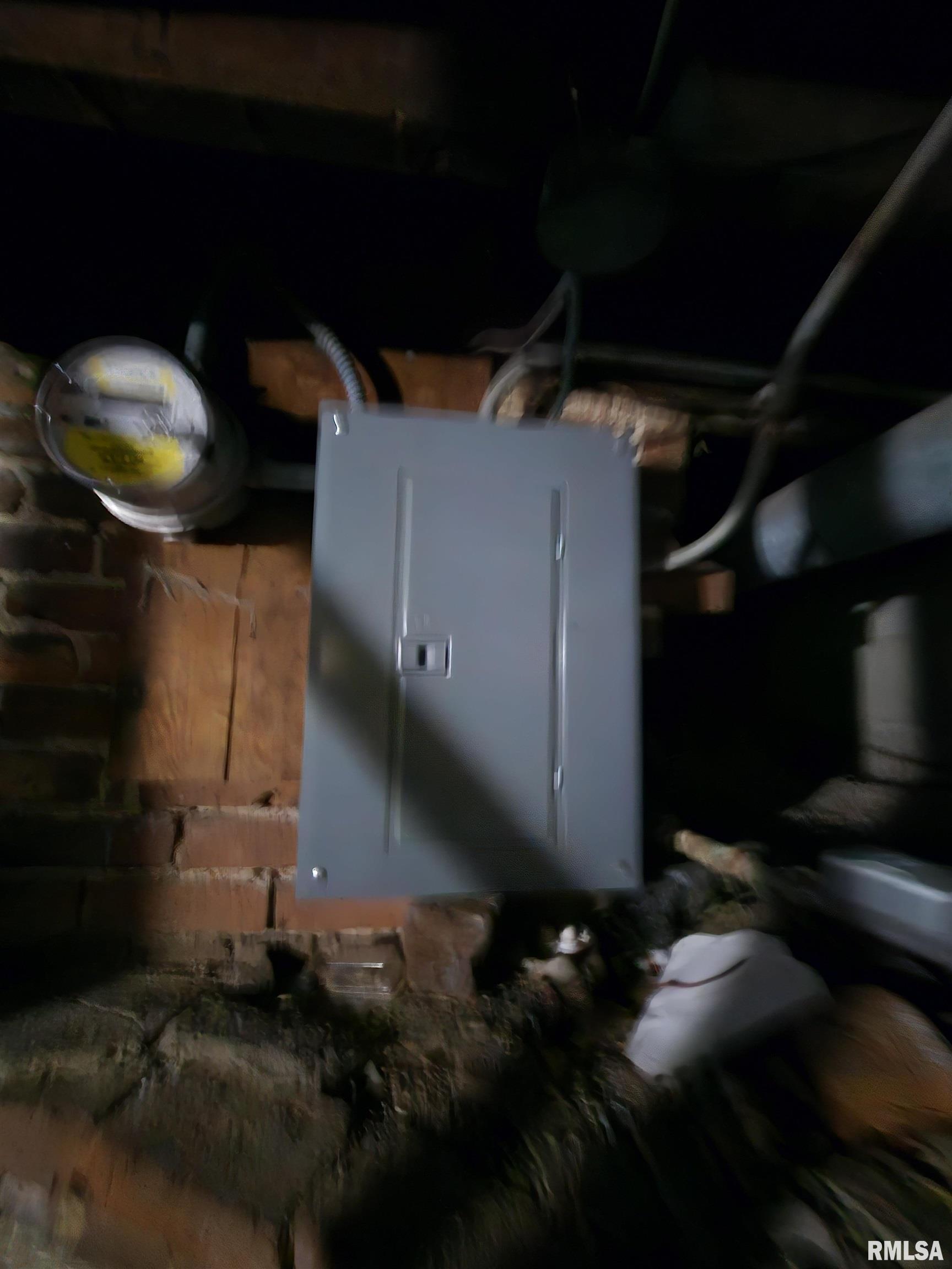 123 S SARATOGA Street