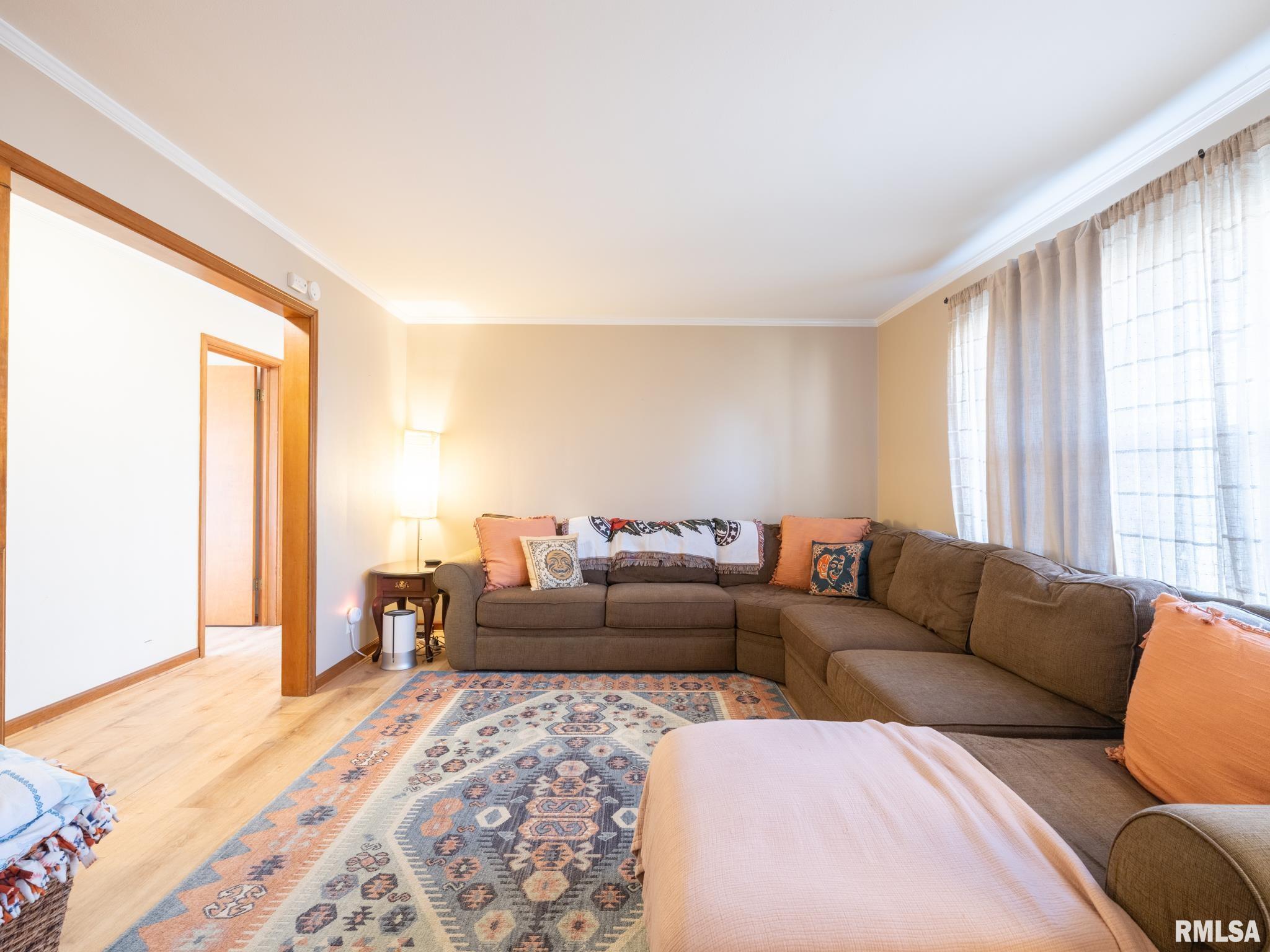 406 S BARNEWOLT Drive